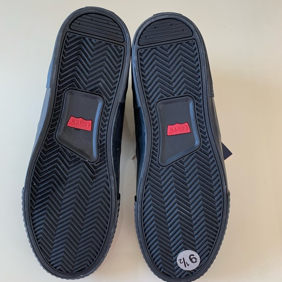 NWT- LEVI'S  MENS HIGH TOP FASHION SNEAKERS - Picture 7 of 7